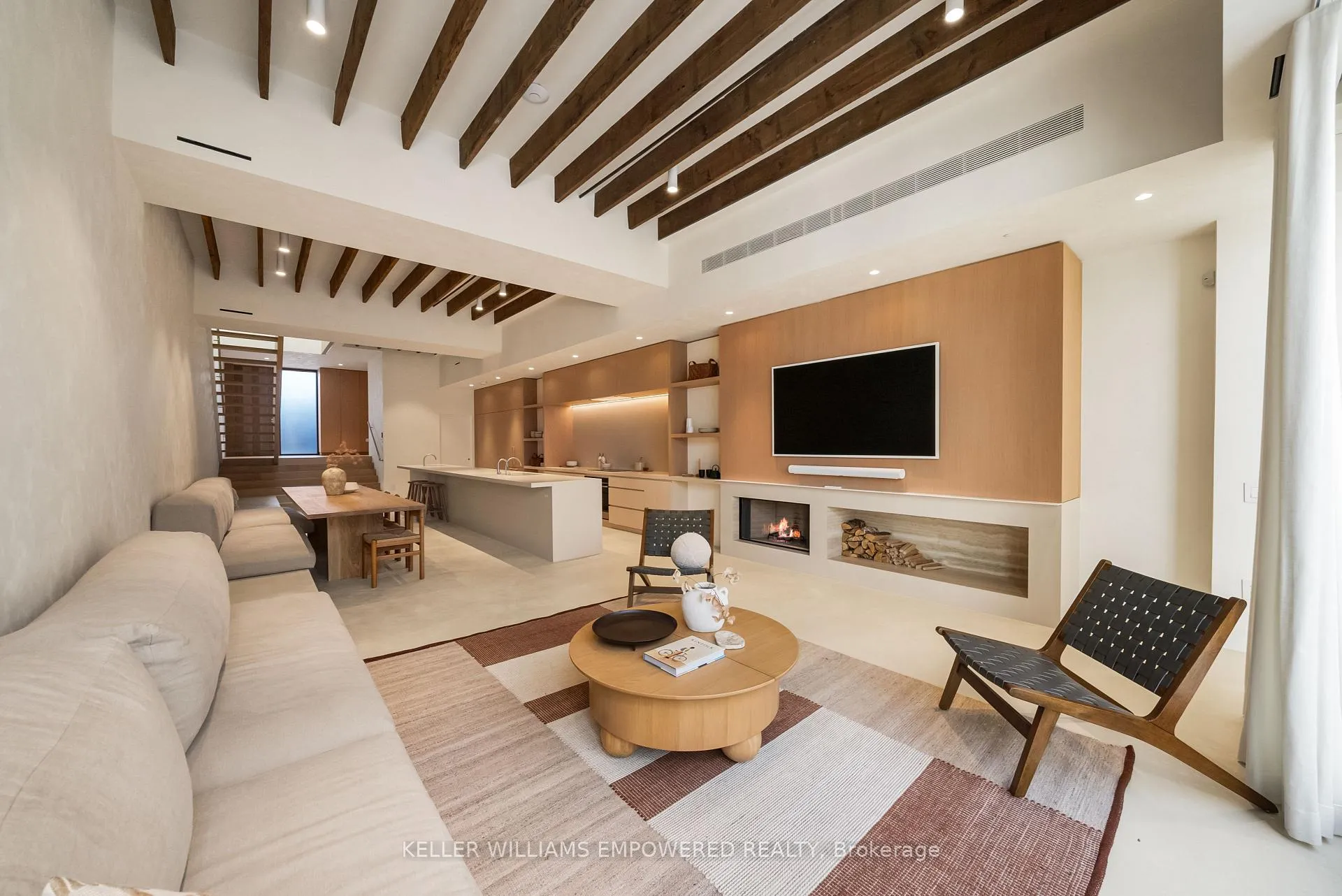 Photo 9 of Unit 2, 722 Lansdowne Avenue, Toronto, Dovercourt-Wallace Emerson-Junction — HOMEH