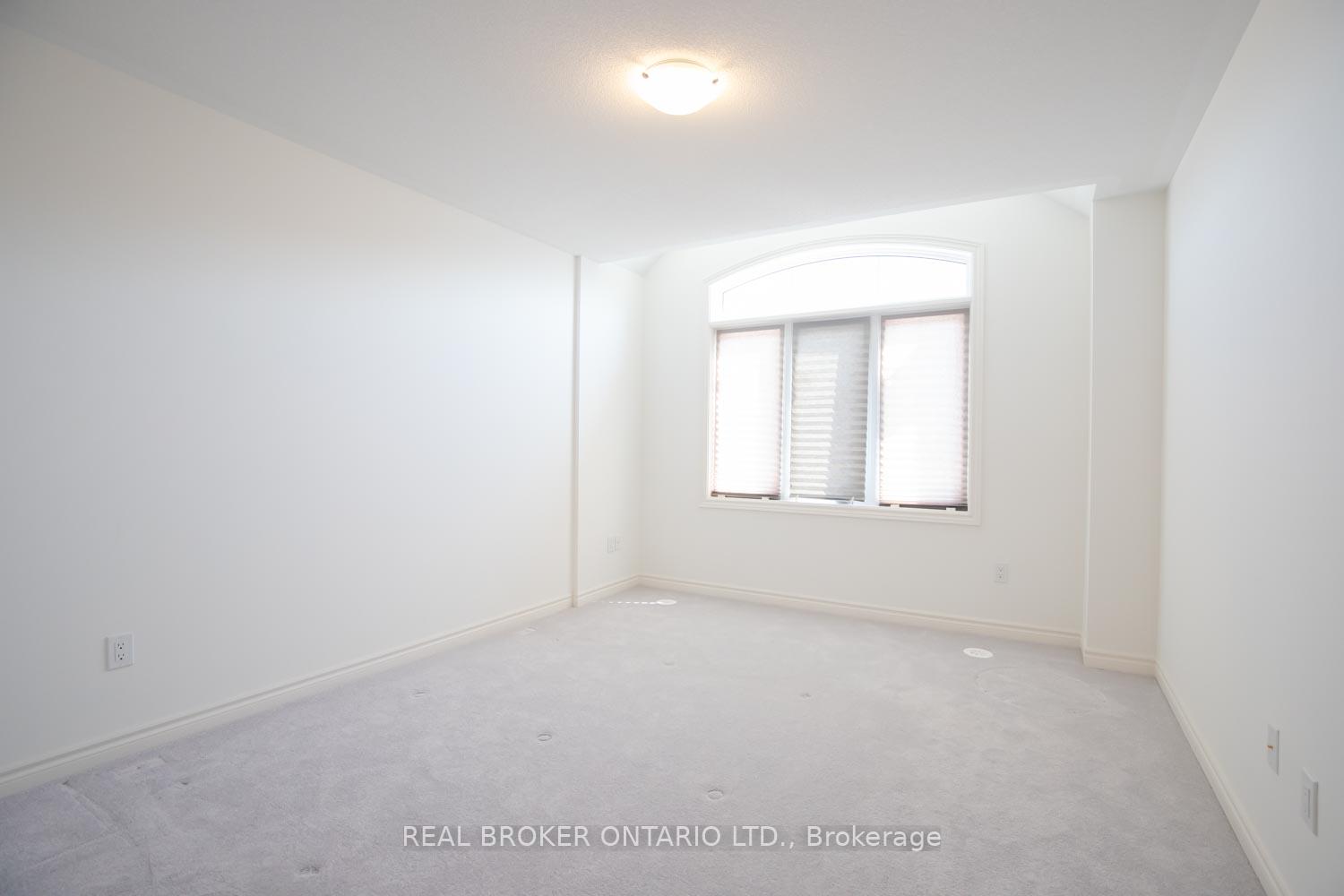 Photo 36 of Unit 36, 2574 Ladyfern Crossing, Pickering, Duffin Heights — HOMEH