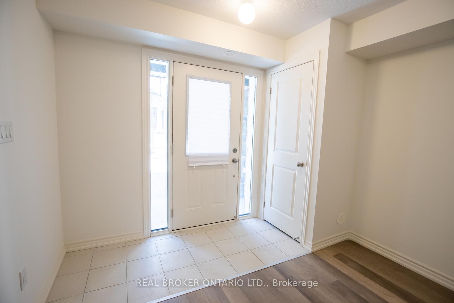 Photo 3 of Unit 36, 2574 Ladyfern Crossing, Pickering, Duffin Heights — HOMEH