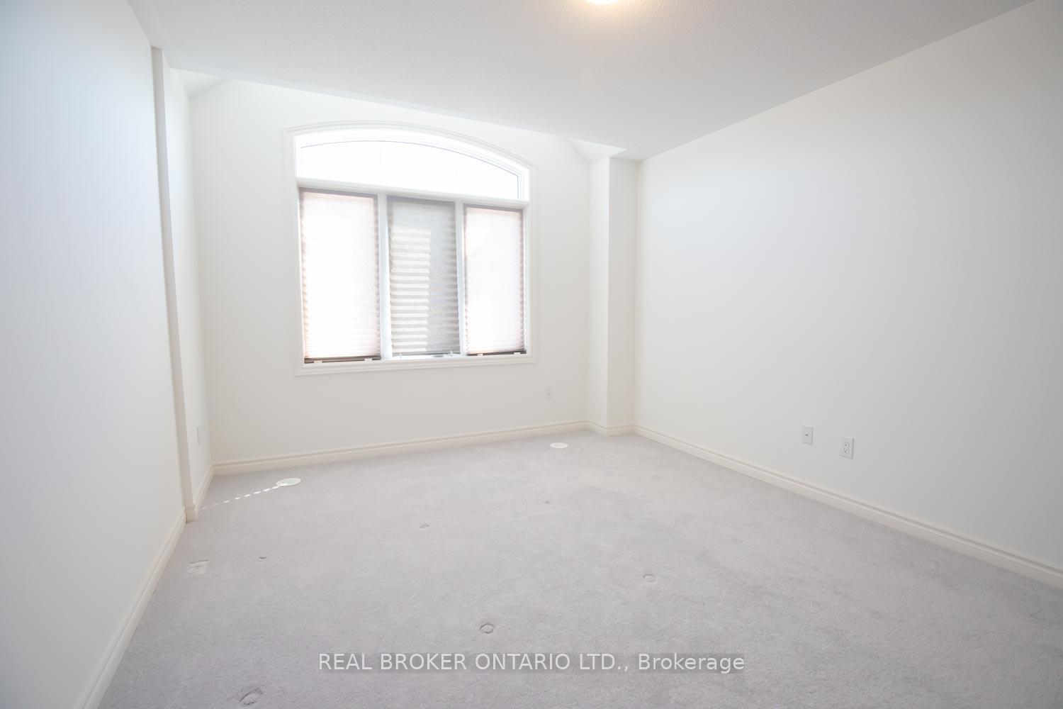 Photo 18 of Unit 36, 2574 Ladyfern Crossing, Pickering, Duffin Heights — HOMEH
