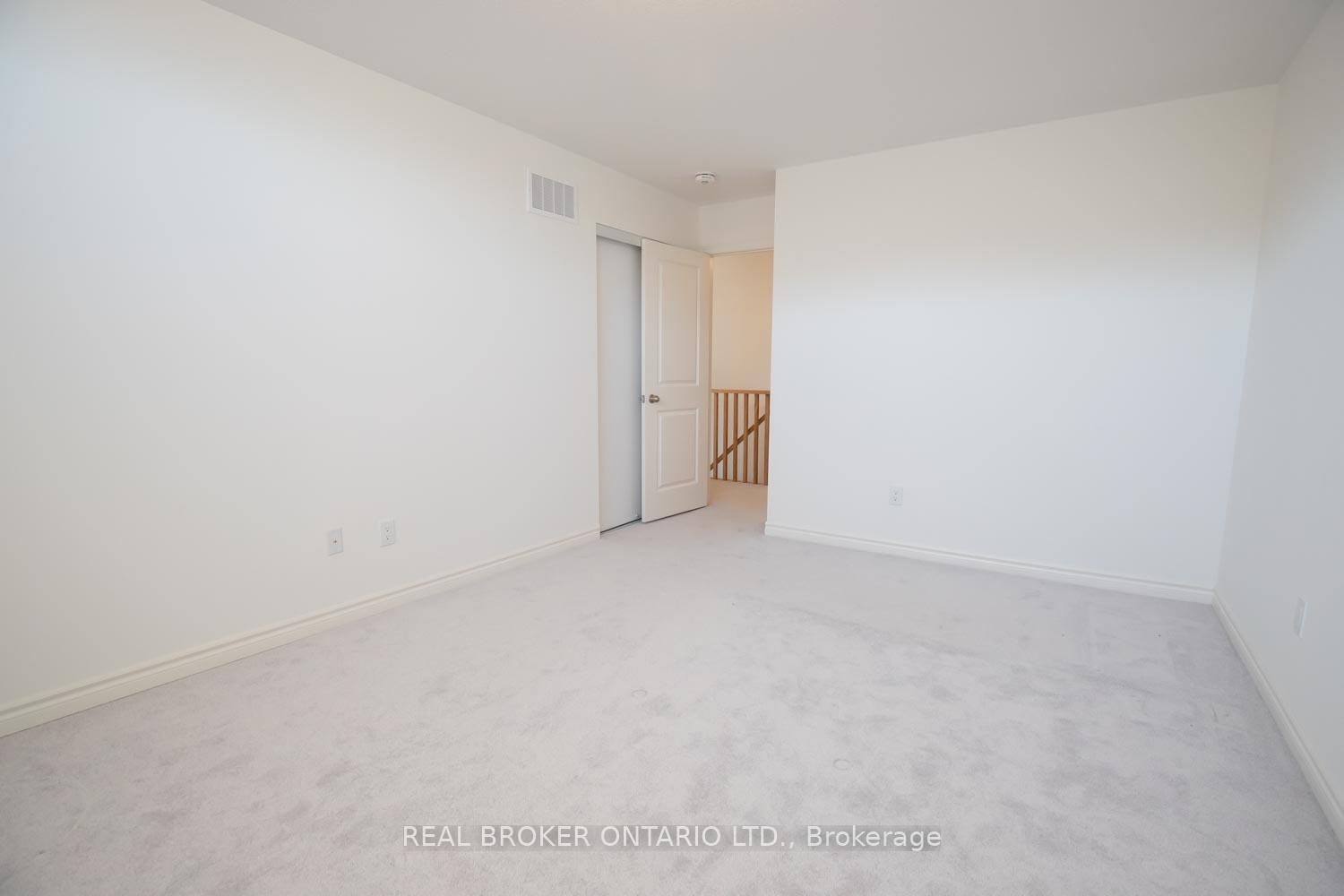Photo 19 of Unit 36, 2574 Ladyfern Crossing, Pickering, Duffin Heights — HOMEH