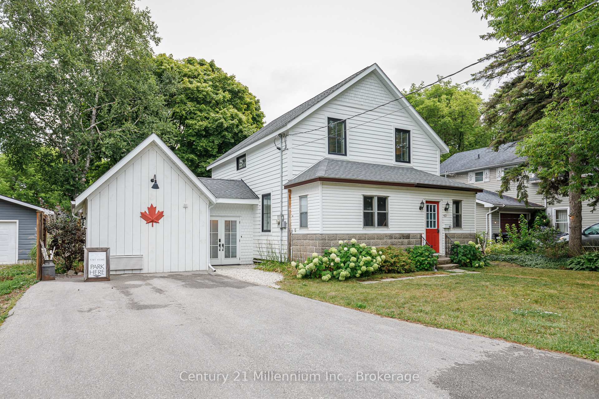 Photo 1 of 421 Napier Street, Collingwood — HOMEH