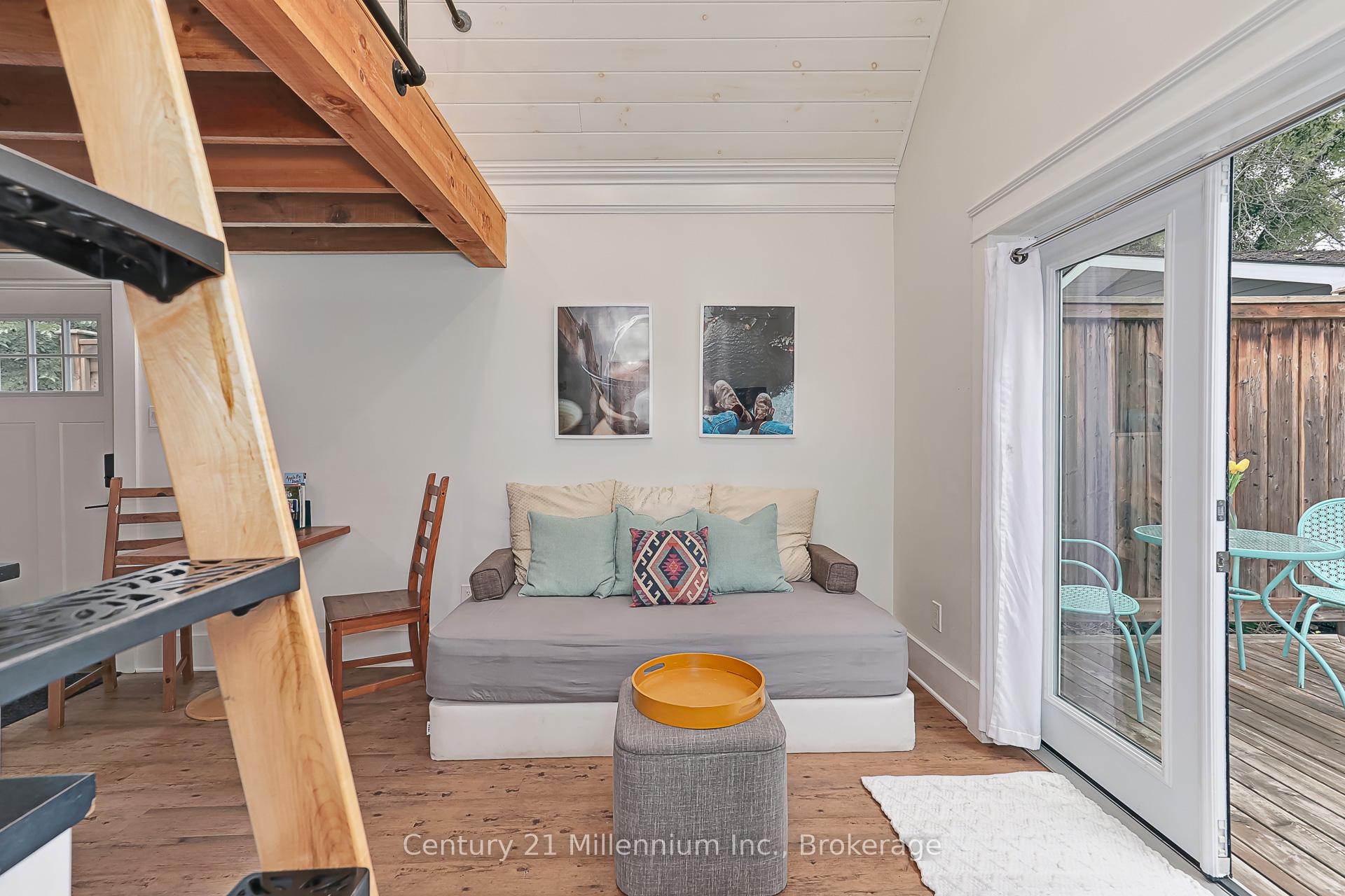 Photo 5 of 421 Napier Street, Collingwood — HOMEH