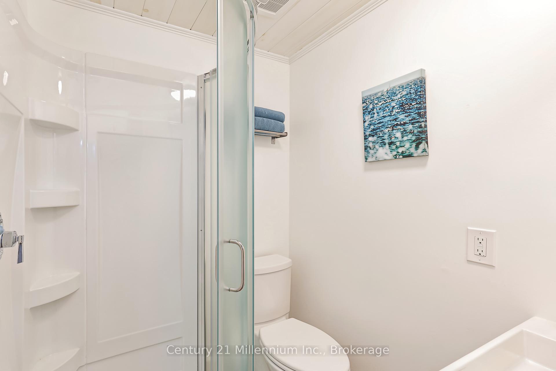 Photo 7 of 421 Napier Street, Collingwood — HOMEH
