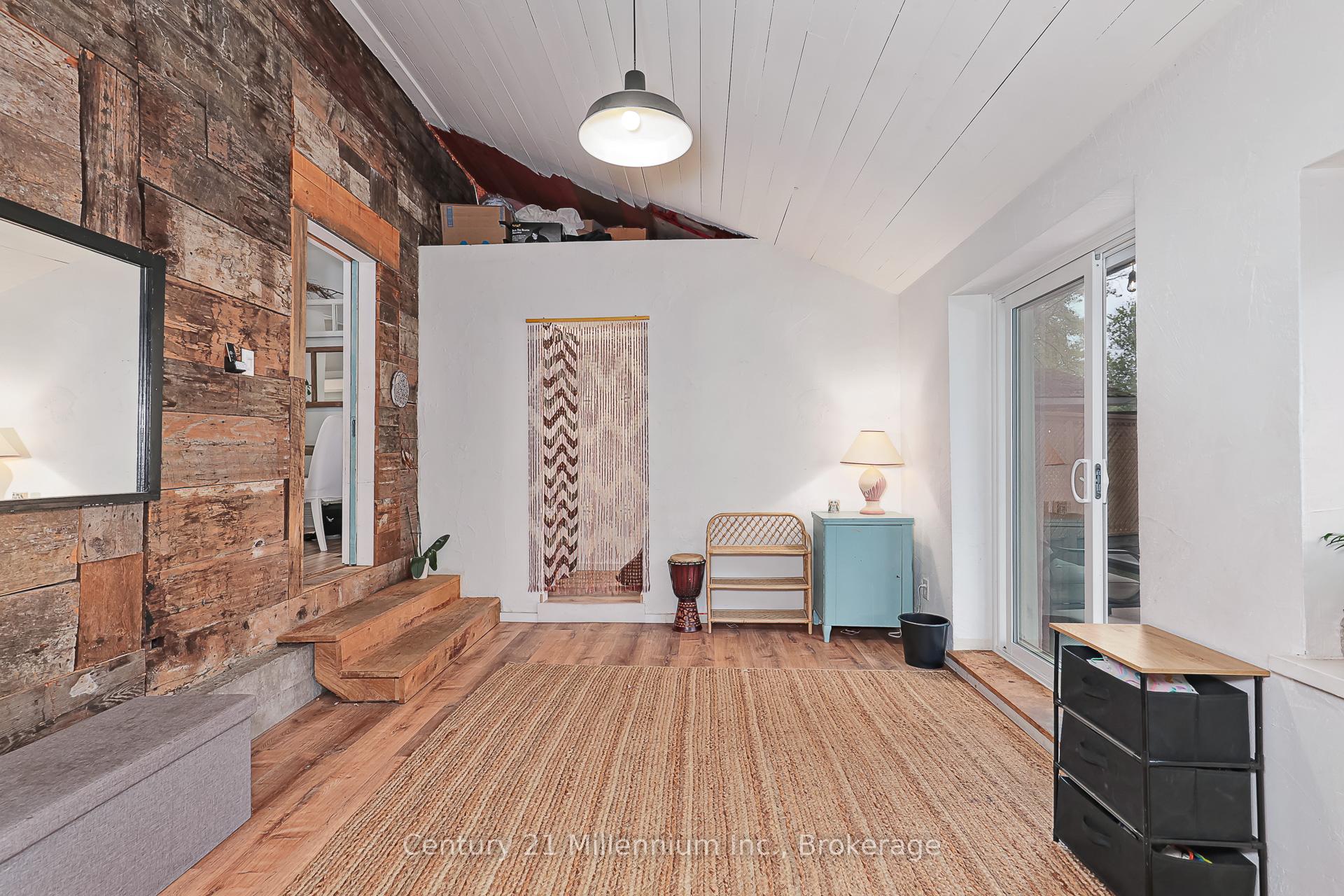 Photo 33 of 421 Napier Street, Collingwood — HOMEH