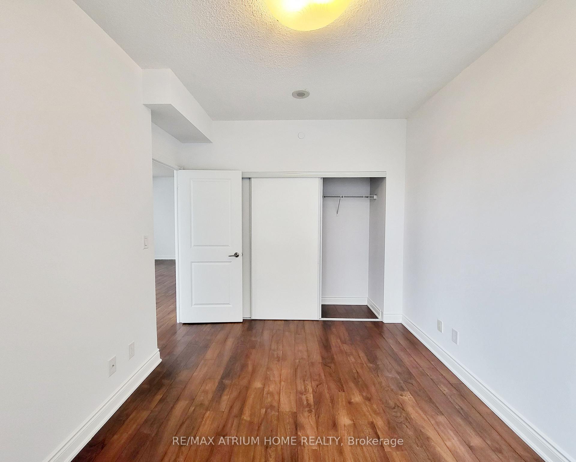 Photo 10 of Unit 1016, 325 South Park Road, Markham, Commerce Valley — HOMEH