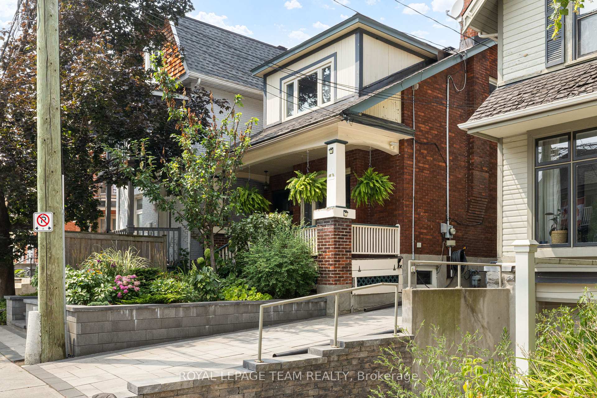 Photo 2 of 15 1/2 Fourth Avenue, Ottawa, Glebe — HOMEH