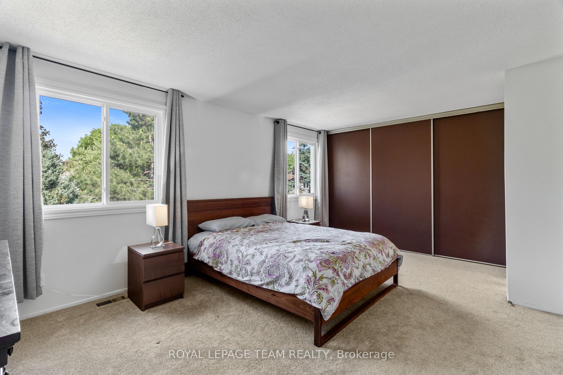 Photo 26 of 34 Shadetree Crescent, Ottawa, Borden Farm/Stewart Farm/Carleton Heights/Parkwood Hills — HOMEH