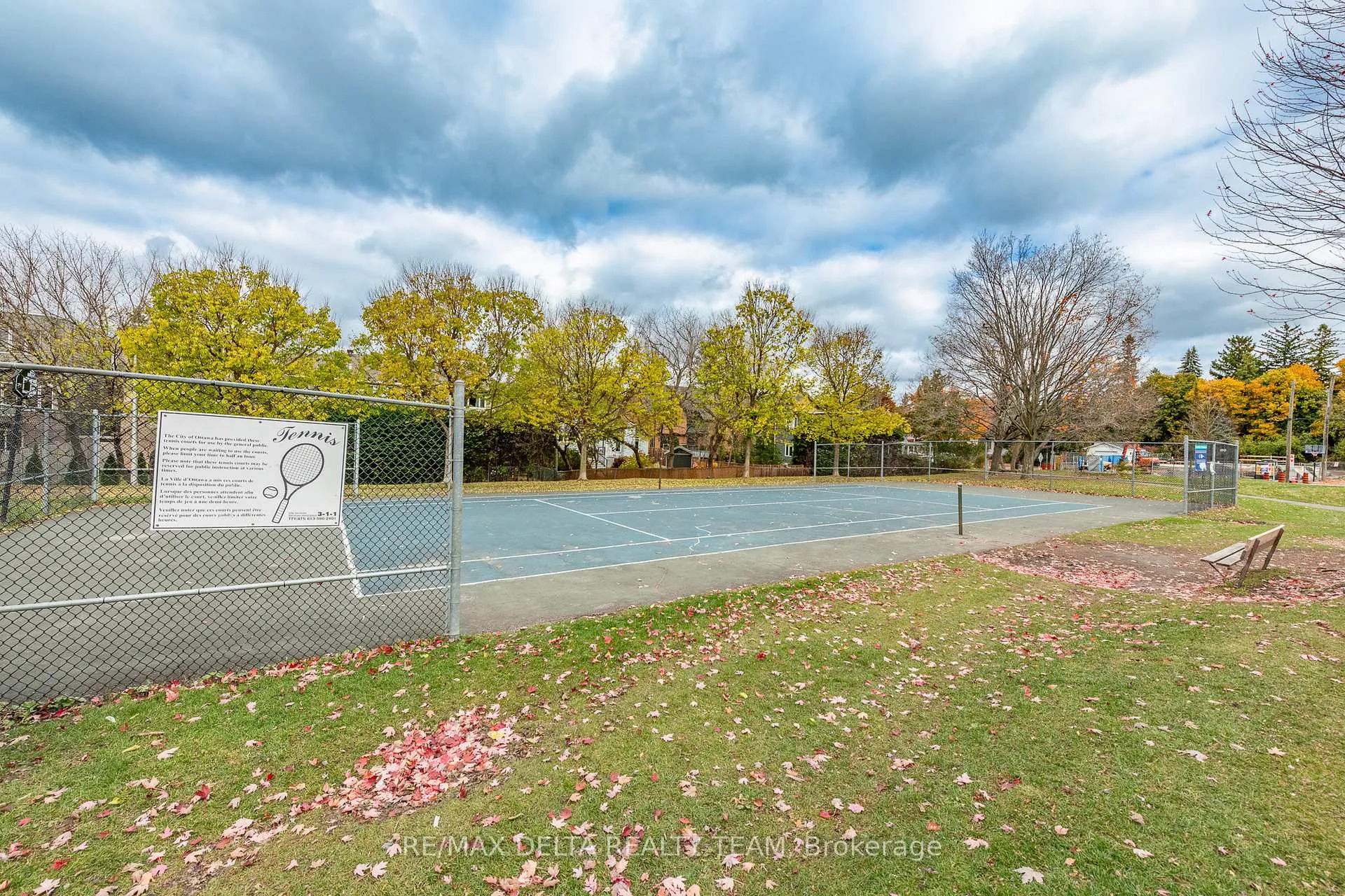 Photo 21 of Unit 6, 416 Dovercourt Avenue, Ottawa, Laurentianview — HOMEH