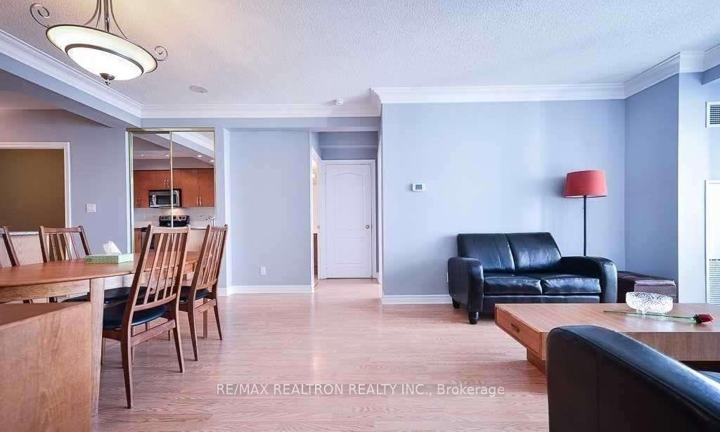 Photo 9 of Unit 609, 88 Promenade Circle, Vaughan, Brownridge — HOMEH