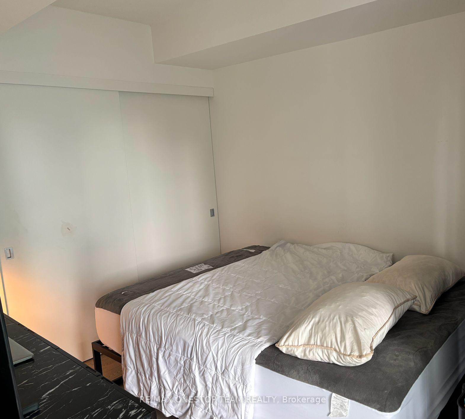 Photo 9 of Unit 1312, 25 Richmond Street E, Toronto, Church-Yonge Corridor — HOMEH