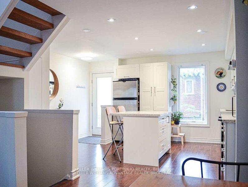 Photo 2 of Unit Th10, 1000 Dundas Street E, Toronto, South Riverdale — HOMEH
