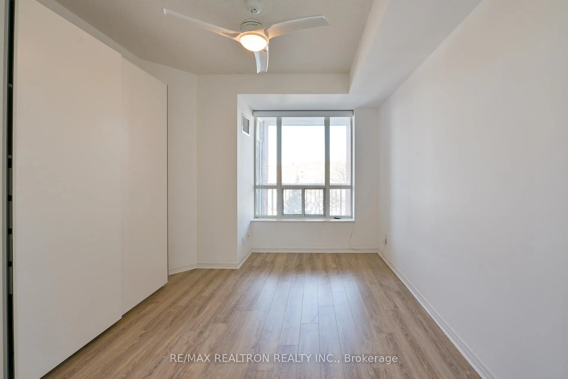 Photo 24 of Unit 407, 451 Rosewell Avenue, Toronto, Lawrence Park South — HOMEH