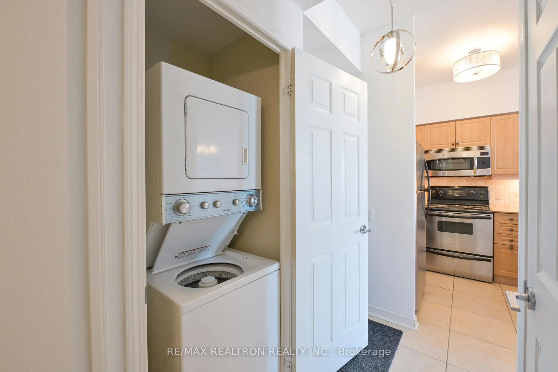 Photo 30 of Unit 407, 451 Rosewell Avenue, Toronto, Lawrence Park South — HOMEH