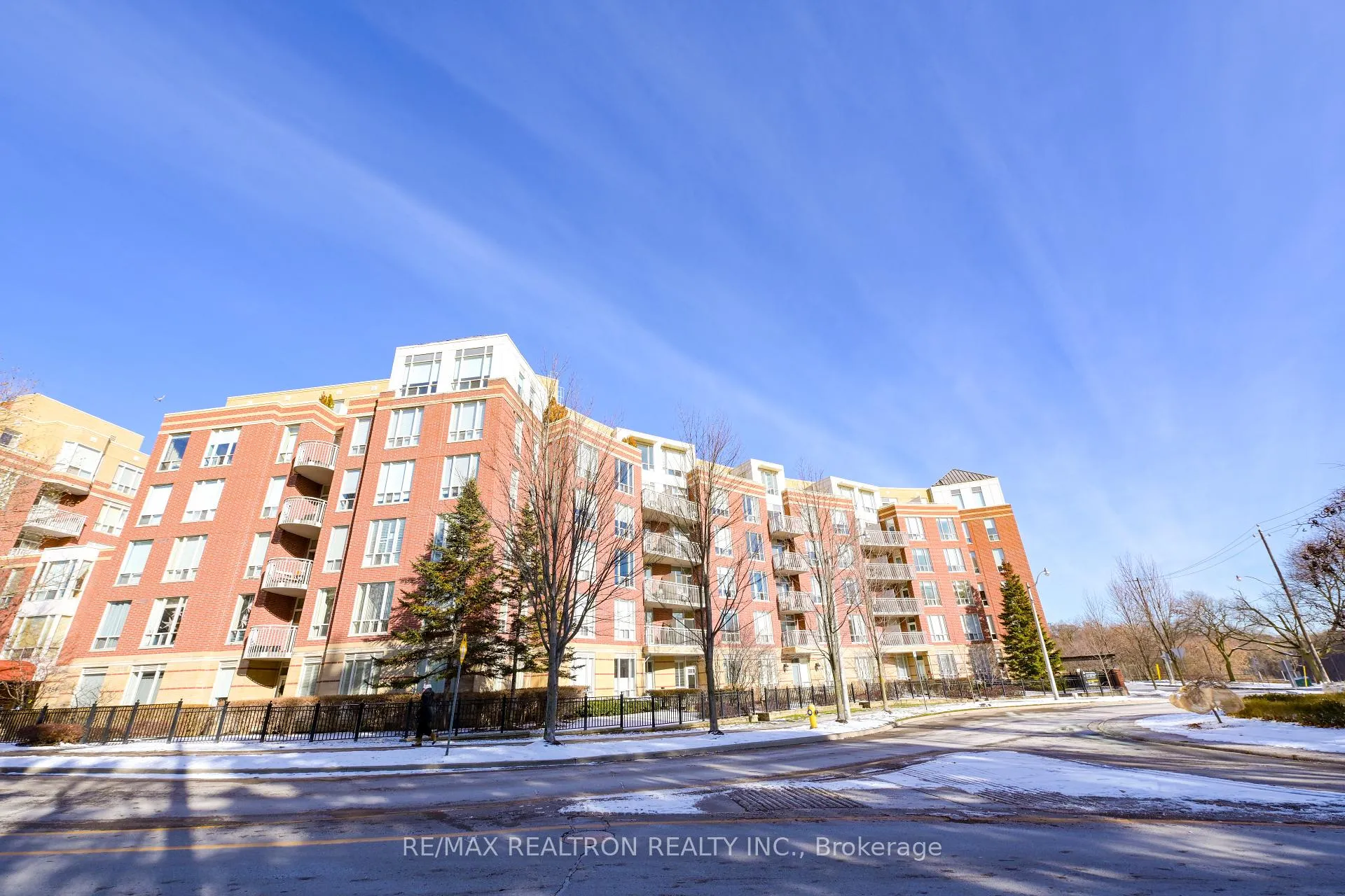 Photo 38 of Unit 407, 451 Rosewell Avenue, Toronto, Lawrence Park South — HOMEH