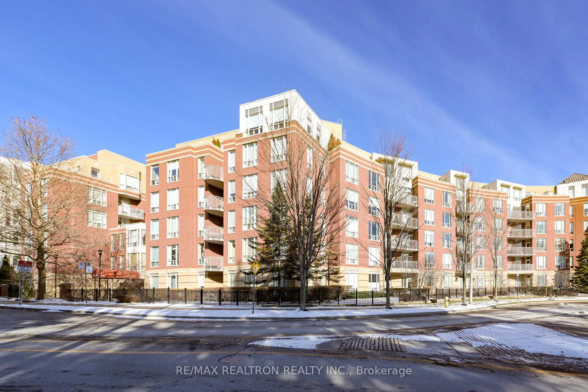 Photo 39 of Unit 407, 451 Rosewell Avenue, Toronto, Lawrence Park South — HOMEH