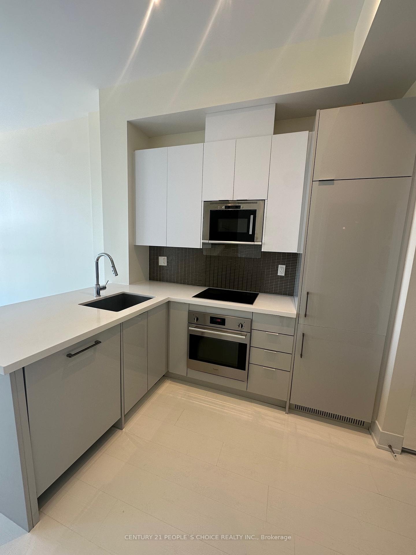 Photo 3 of Unit 510, 2916 Highway 7 Road, Vaughan, Concord — HOMEH