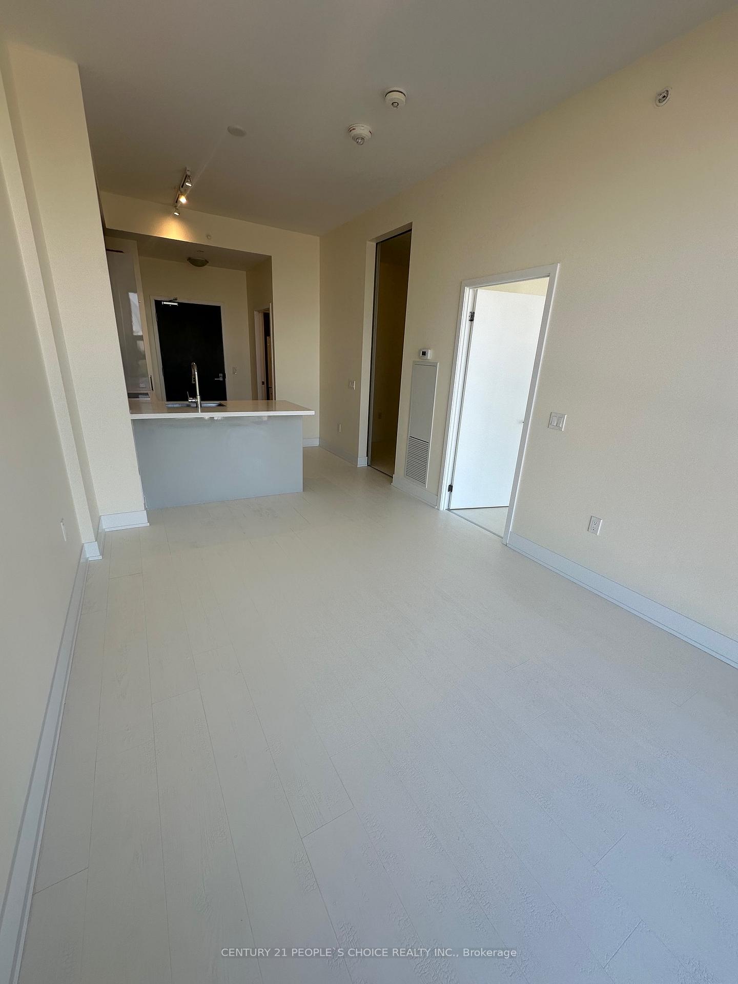 Photo 5 of Unit 510, 2916 Highway 7 Road, Vaughan, Concord — HOMEH