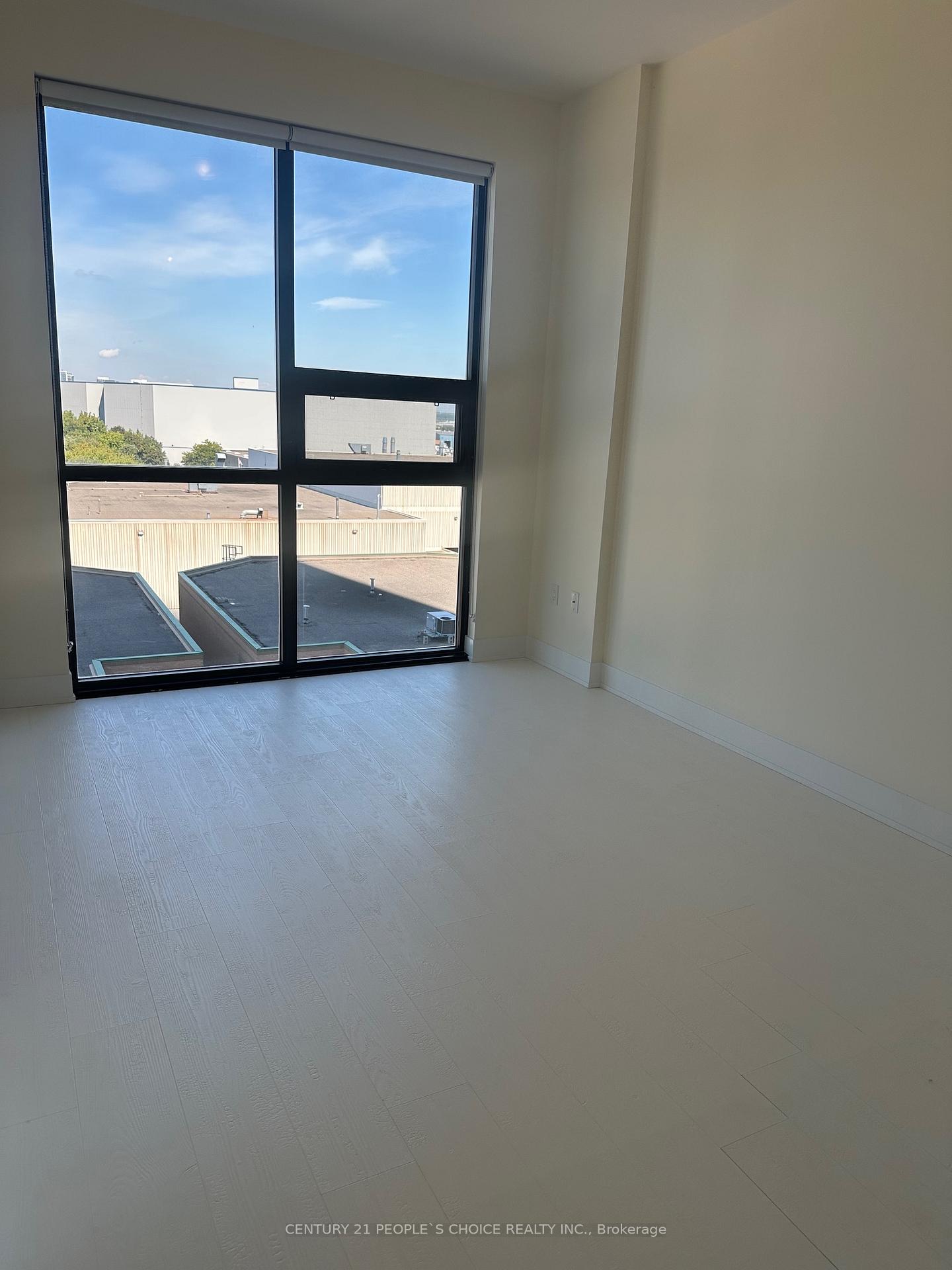 Photo 6 of Unit 510, 2916 Highway 7 Road, Vaughan, Concord — HOMEH