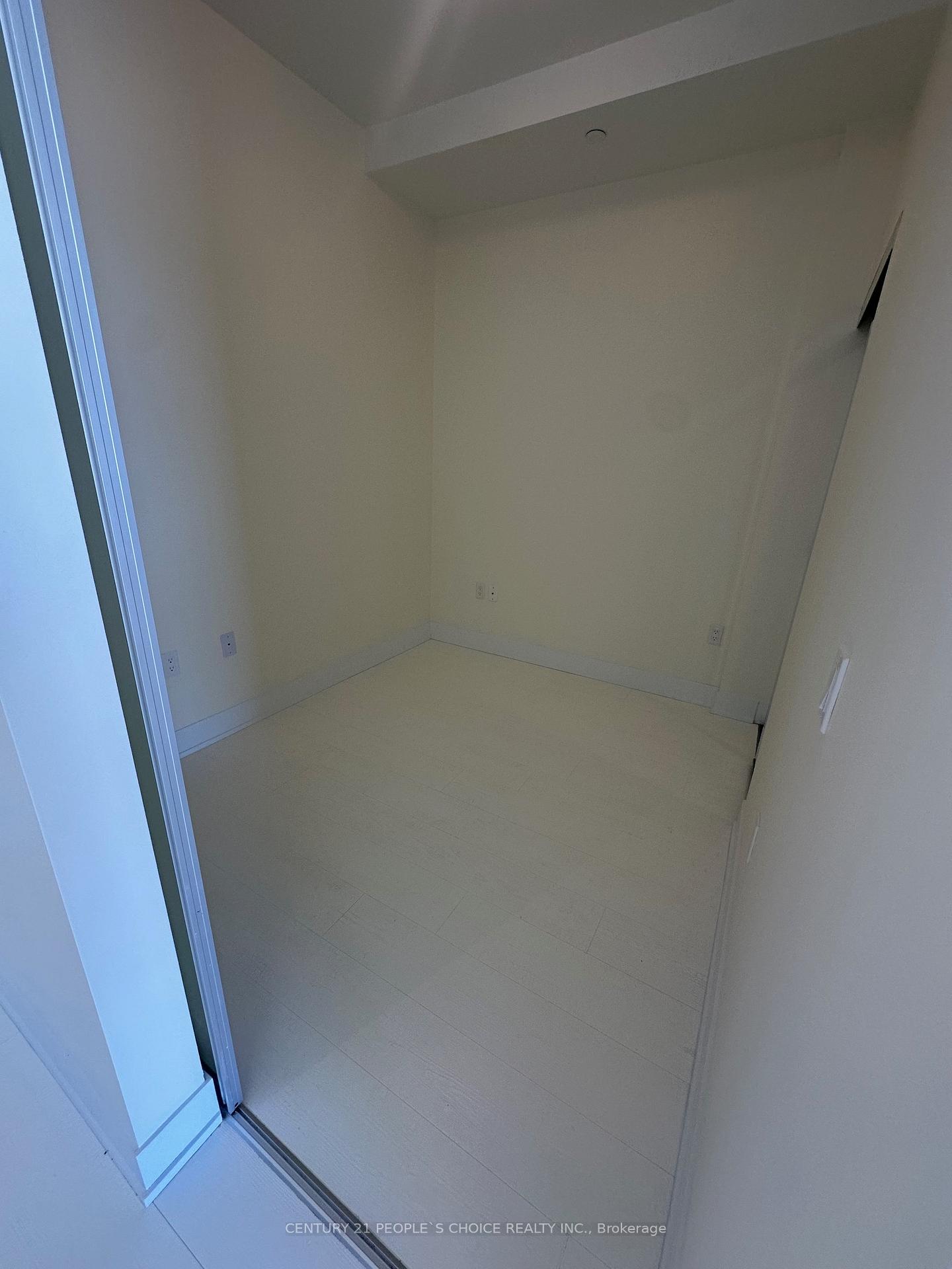 Photo 7 of Unit 510, 2916 Highway 7 Road, Vaughan, Concord — HOMEH