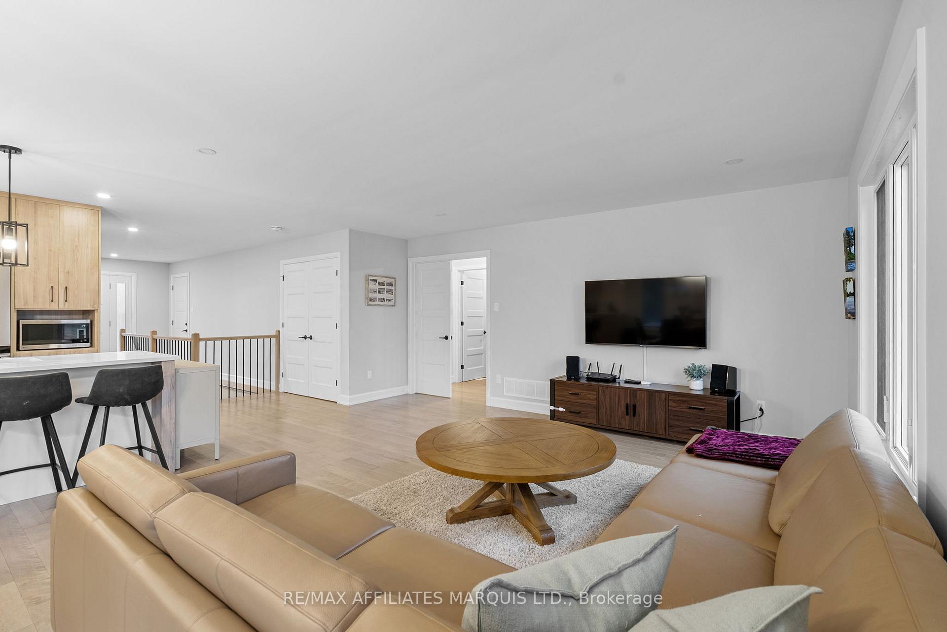 Photo 18 of 2341 Crewson Court, Cornwall — HOMEH