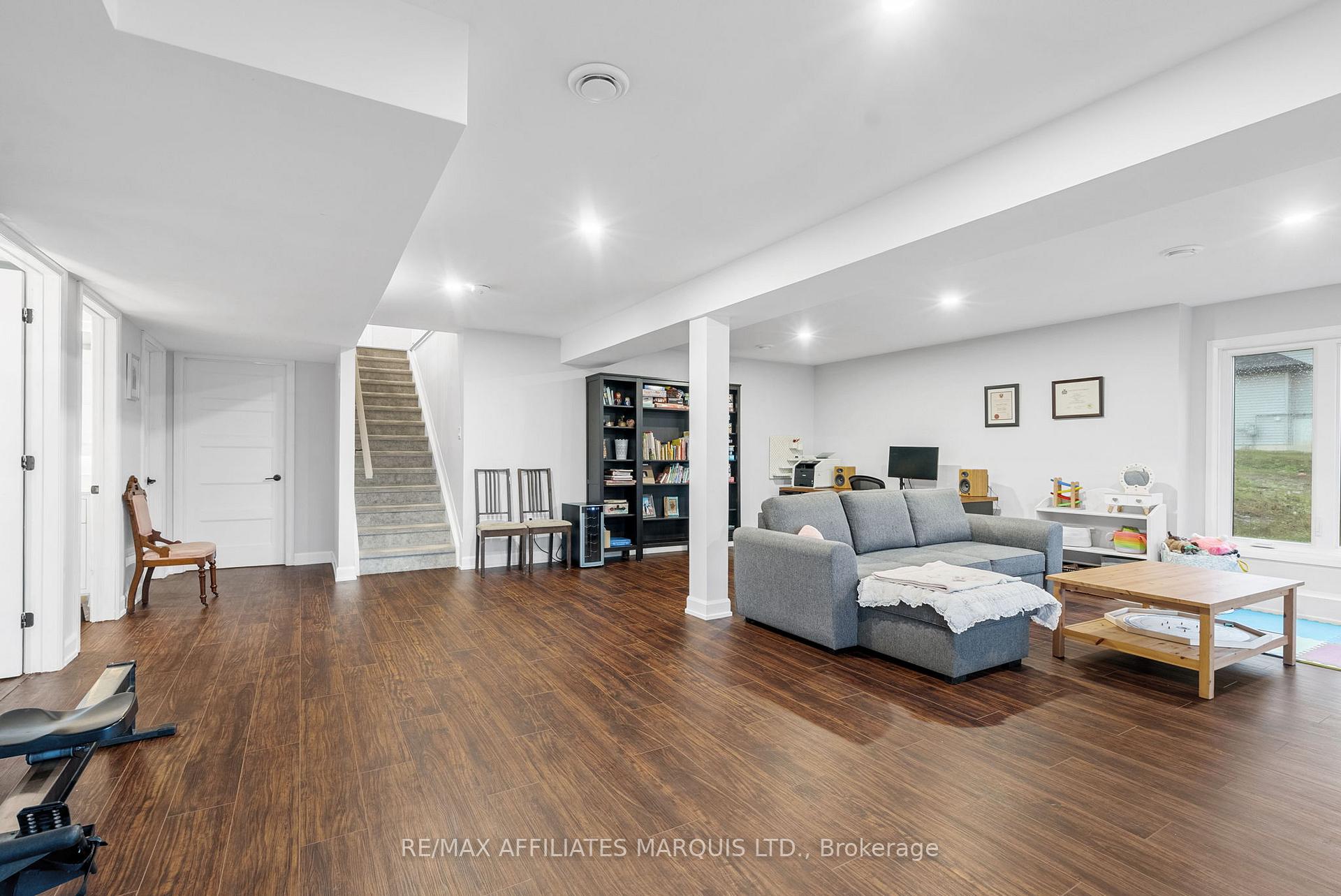Photo 40 of 2341 Crewson Court, Cornwall — HOMEH