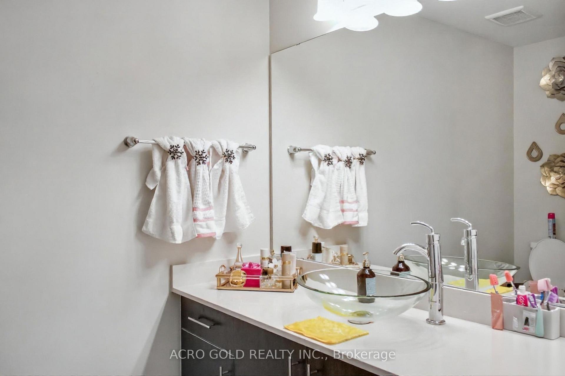 Photo 13 of 10 Abigail Crescent, Caledon, Rural Caledon — HOMEH