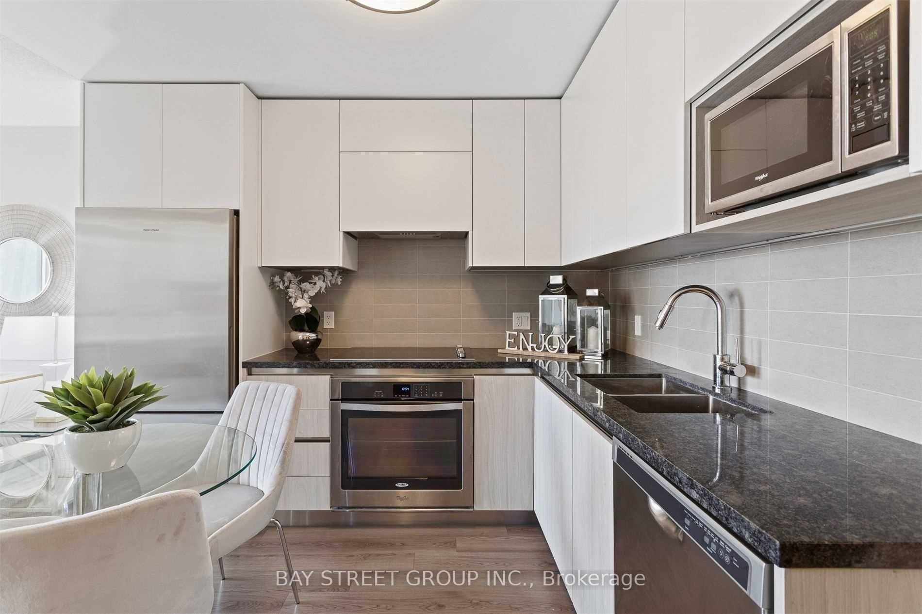 Photo 1 of Unit 727, 25 Water Walk Drive, Markham, Unionville — HOMEH