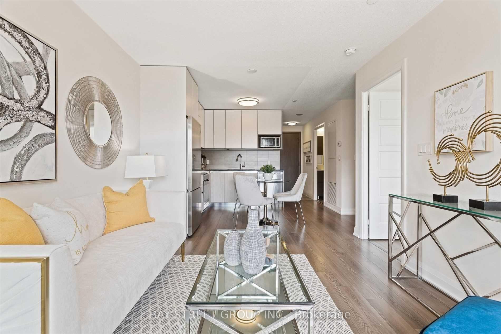 Photo 20 of Unit 727, 25 Water Walk Drive, Markham, Unionville — HOMEH