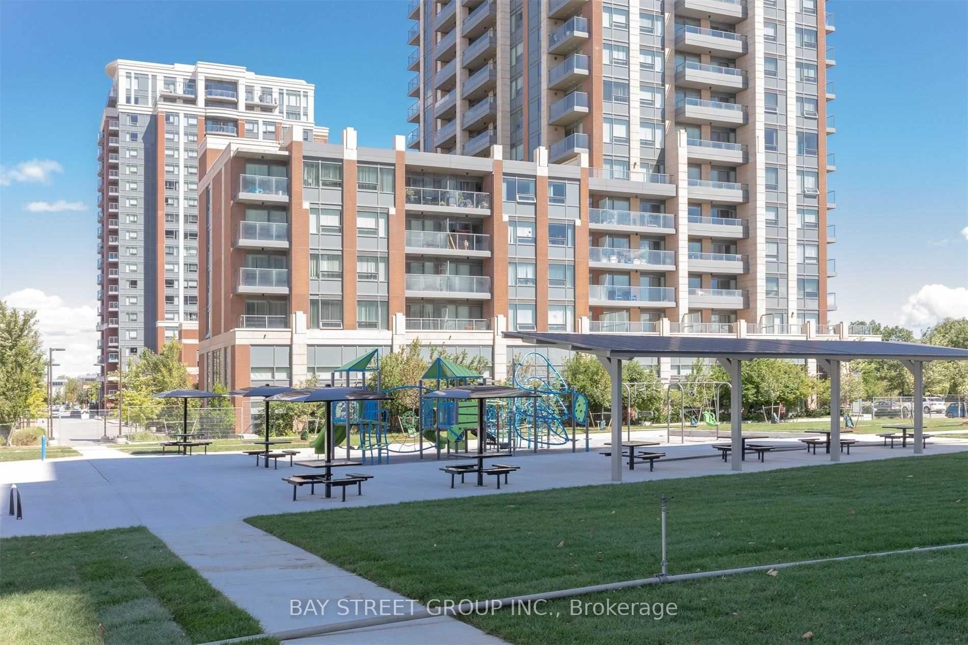 Photo 28 of Unit 727, 25 Water Walk Drive, Markham, Unionville — HOMEH
