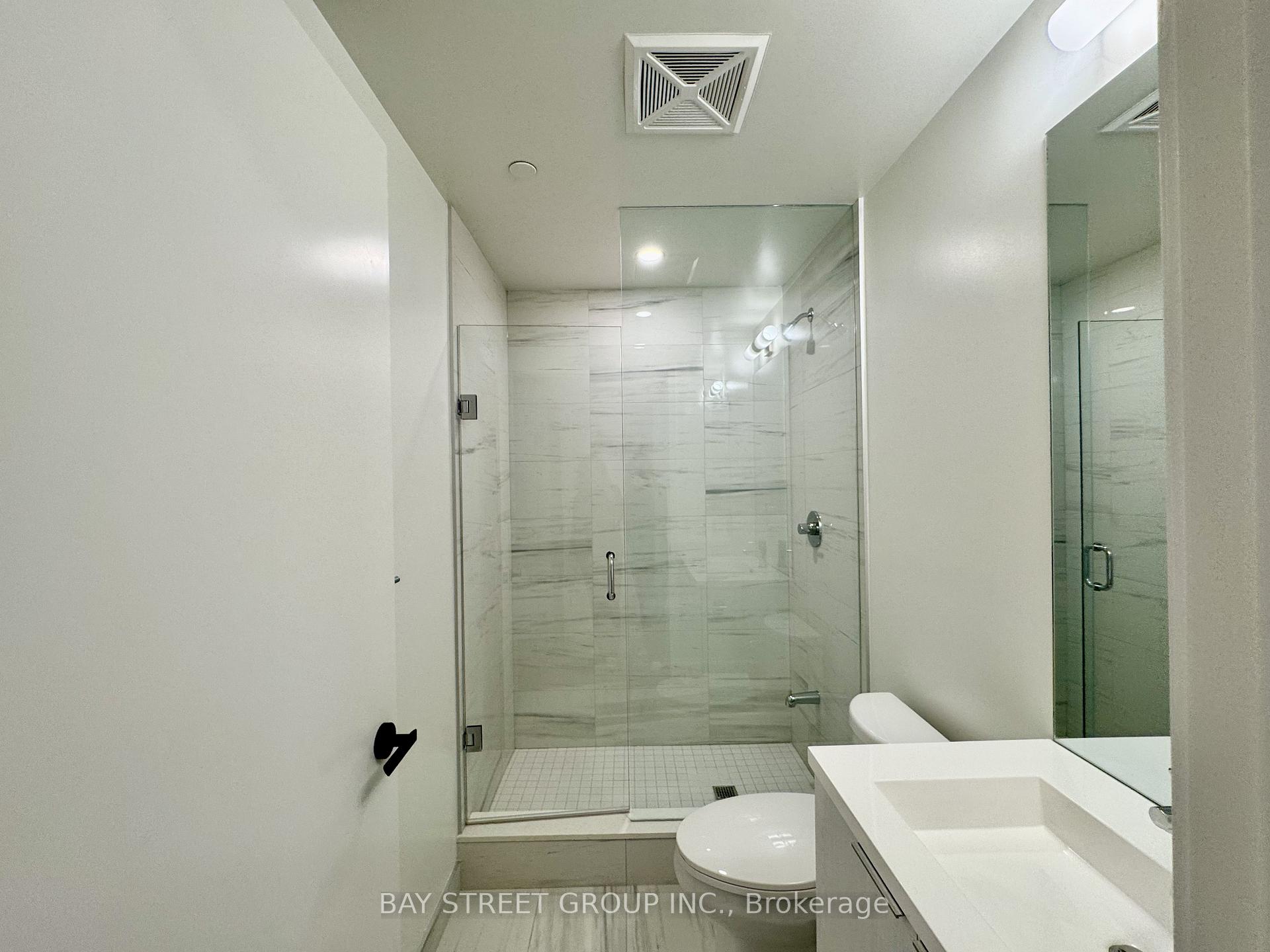 Photo 25 of Unit 1007, 8 Interchange Way, Vaughan, Vaughan Corporate Centre — HOMEH