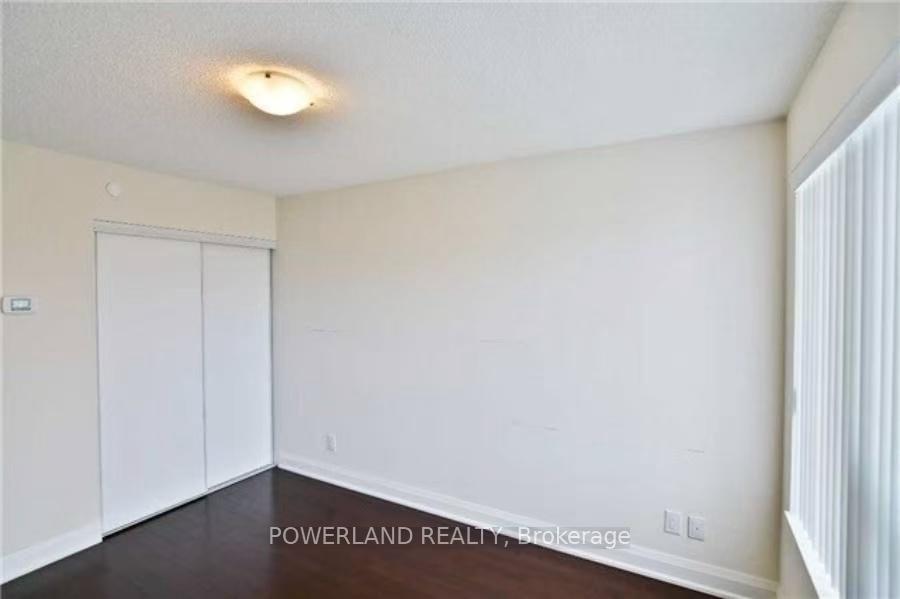 Photo 4 of Unit 907, 1 Uptown Drive, Markham, Unionville — HOMEH