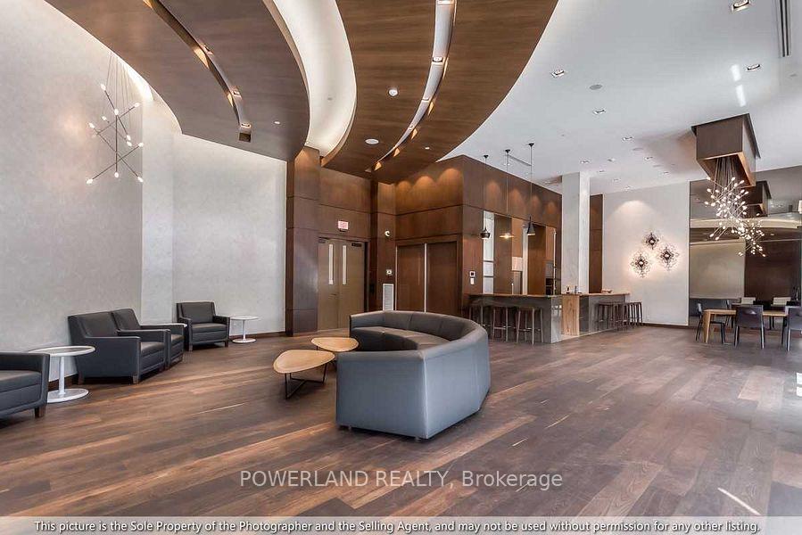 Photo 8 of Unit 907, 1 Uptown Drive, Markham, Unionville — HOMEH