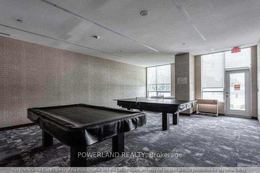 Photo 11 of Unit 907, 1 Uptown Drive, Markham, Unionville — HOMEH