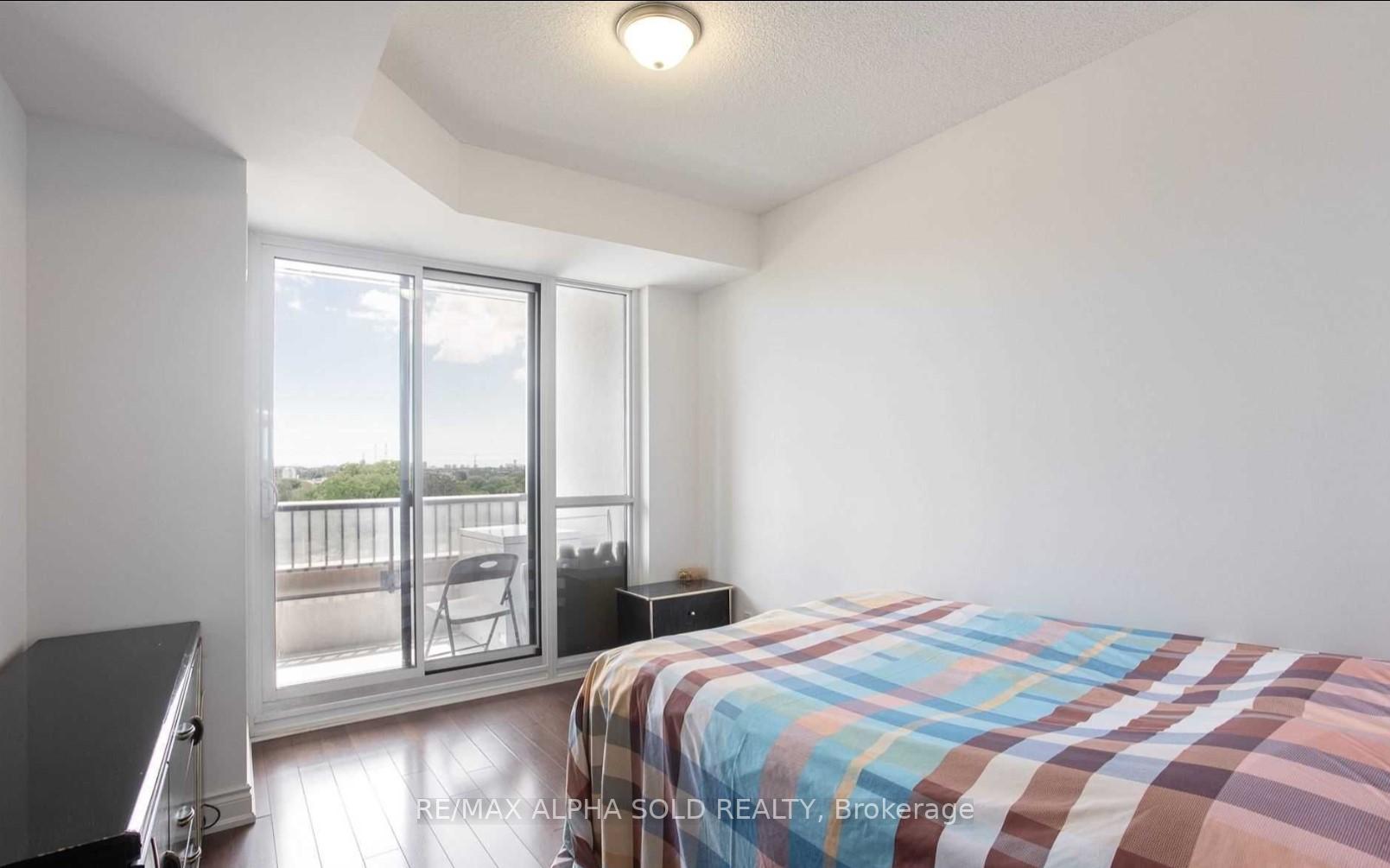 Photo 8 of Unit 709, 38 Cedarland Drive, Markham, Unionville — HOMEH
