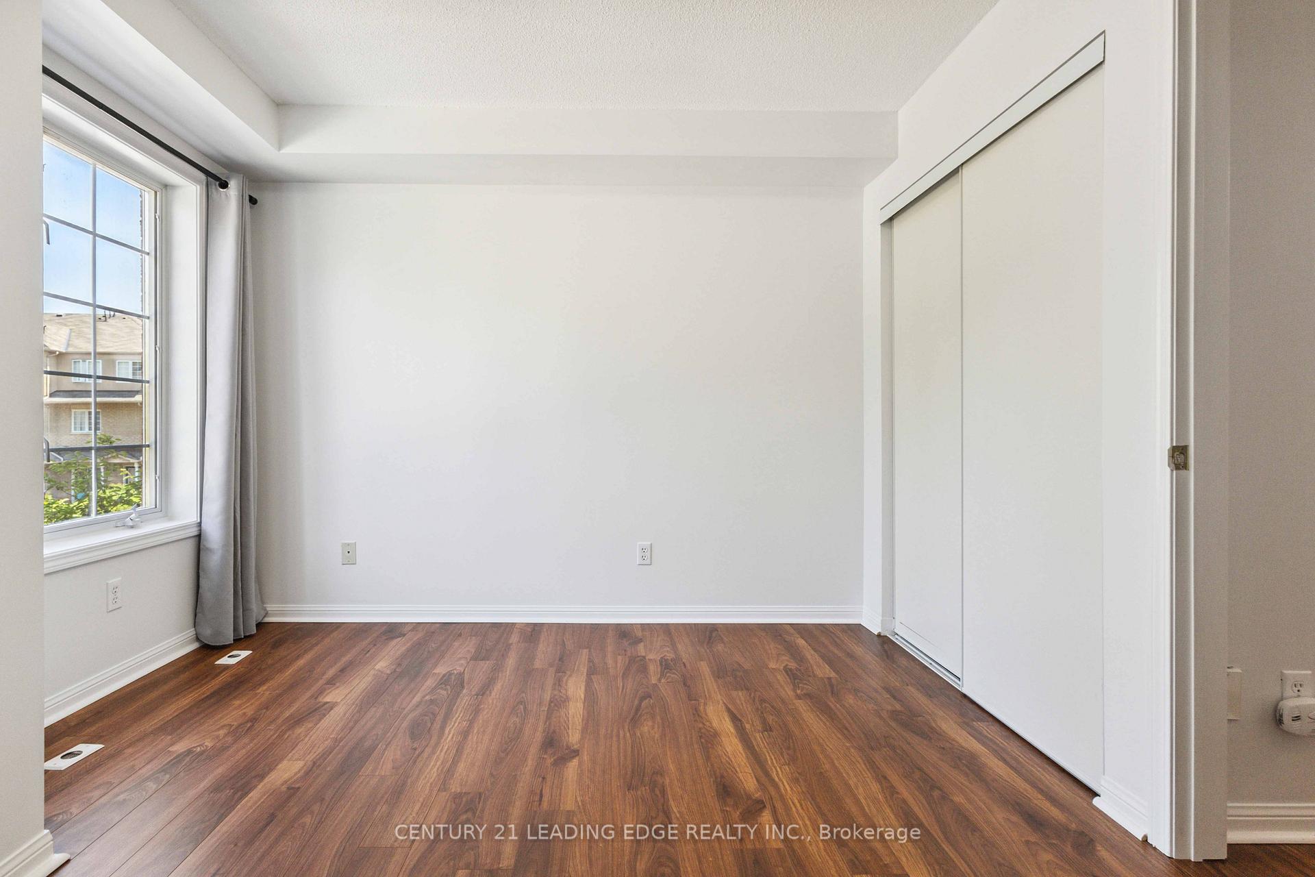 Photo 12 of Unit 8, 6 St Moritz Way N, Markham, Unionville — HOMEH