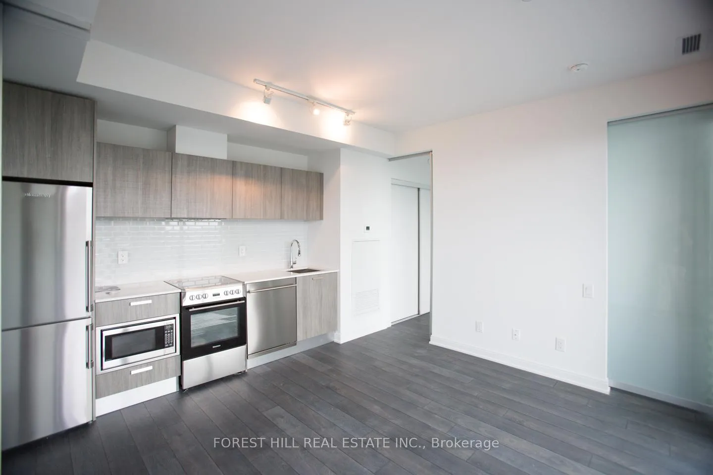 Photo 3 of Unit 3301, 50 Charles Street E, Toronto, Church-Yonge Corridor — HOMEH