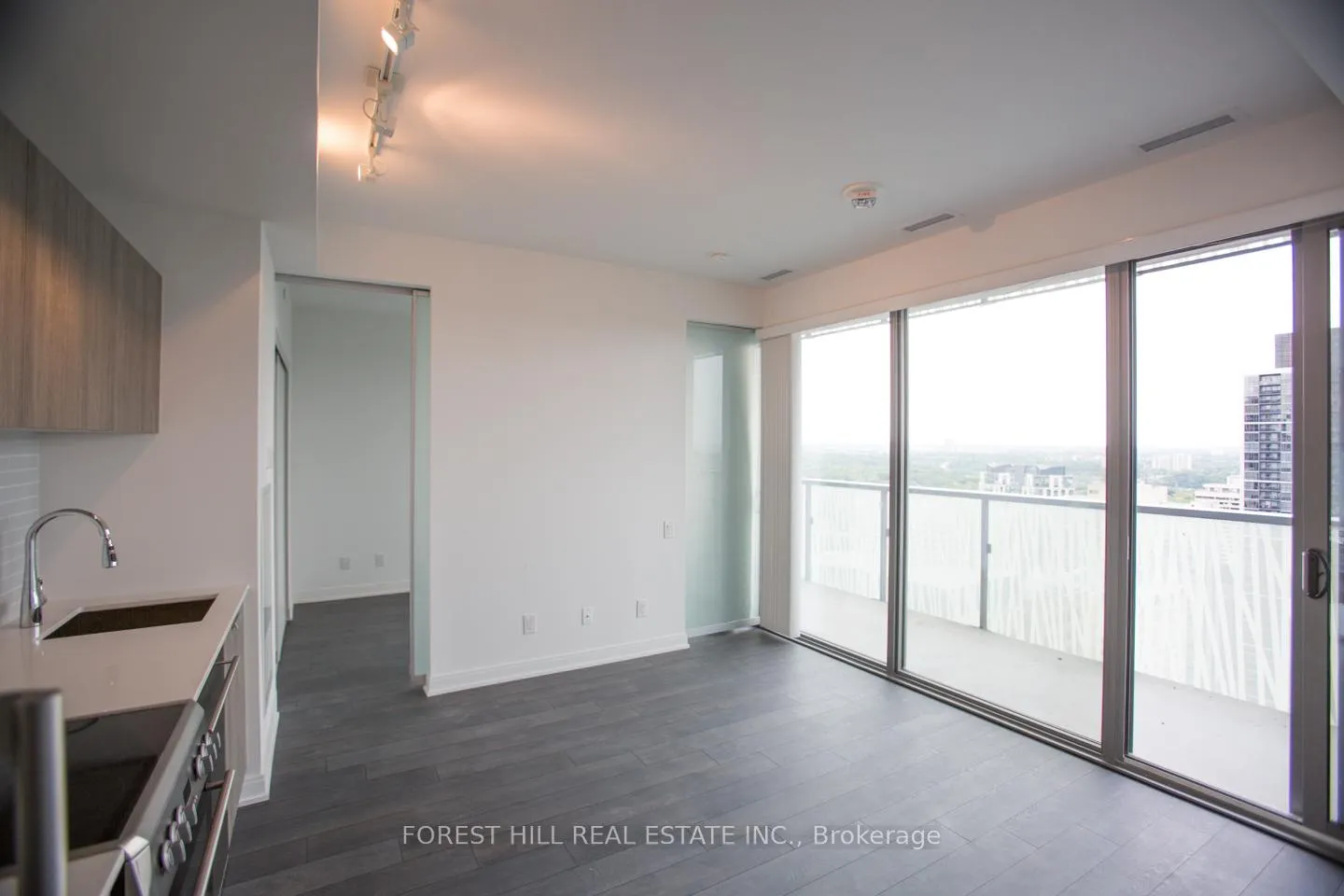 Photo 5 of Unit 3301, 50 Charles Street E, Toronto, Church-Yonge Corridor — HOMEH