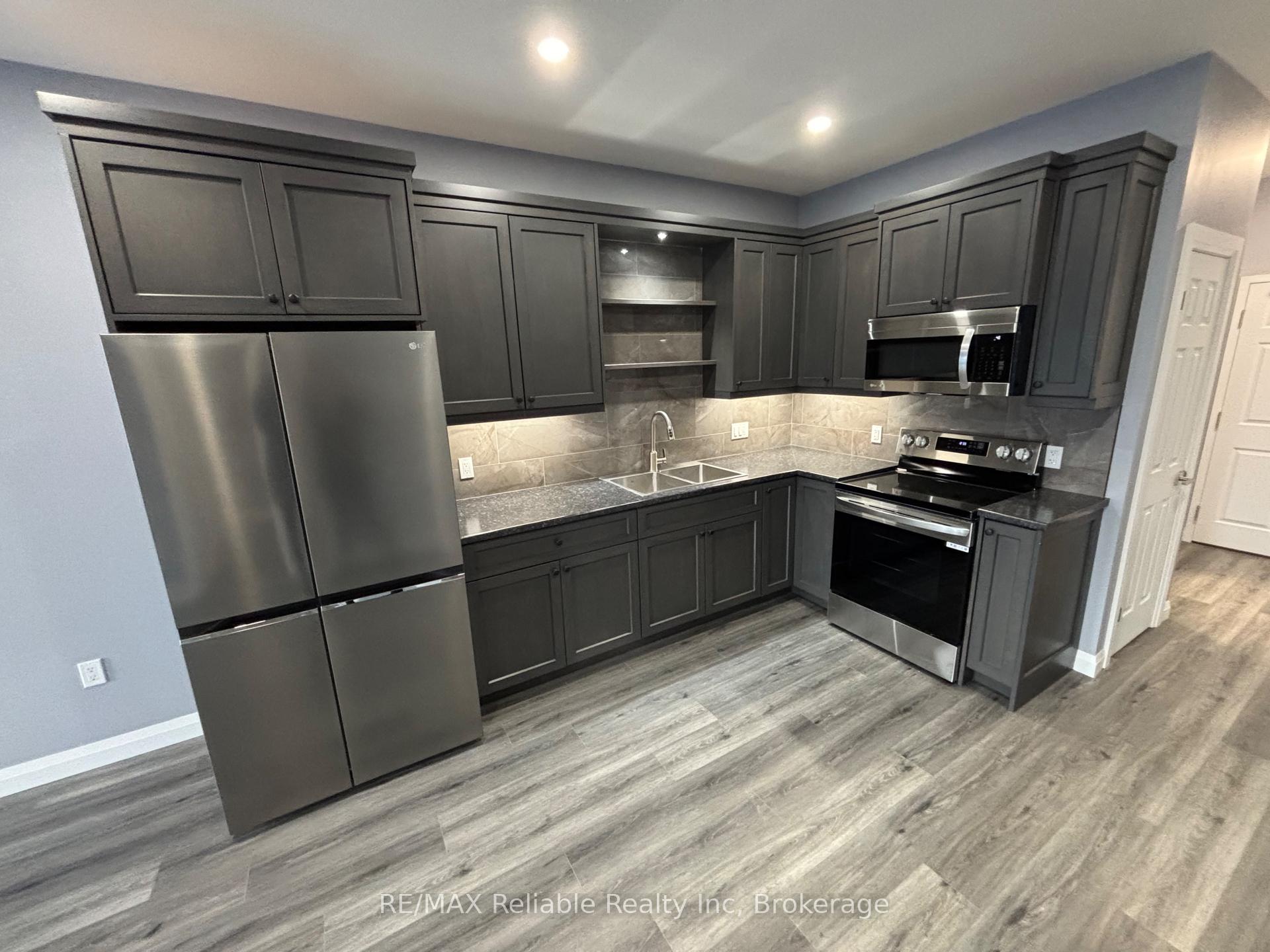 Photo 4 of Unit 203, 69 Albert Street, Central Huron, Clinton — HOMEH