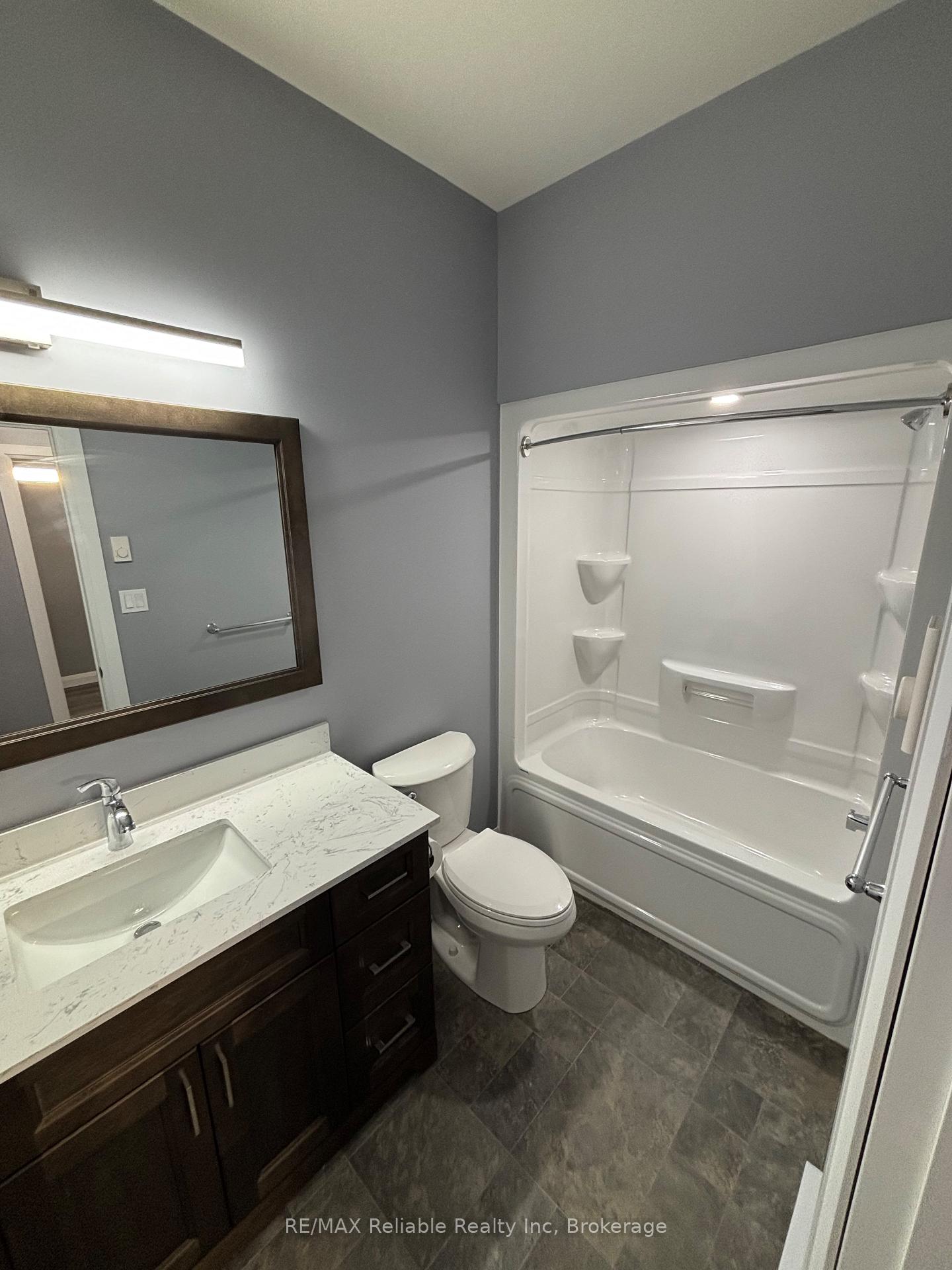 Photo 10 of Unit 203, 69 Albert Street, Central Huron, Clinton — HOMEH