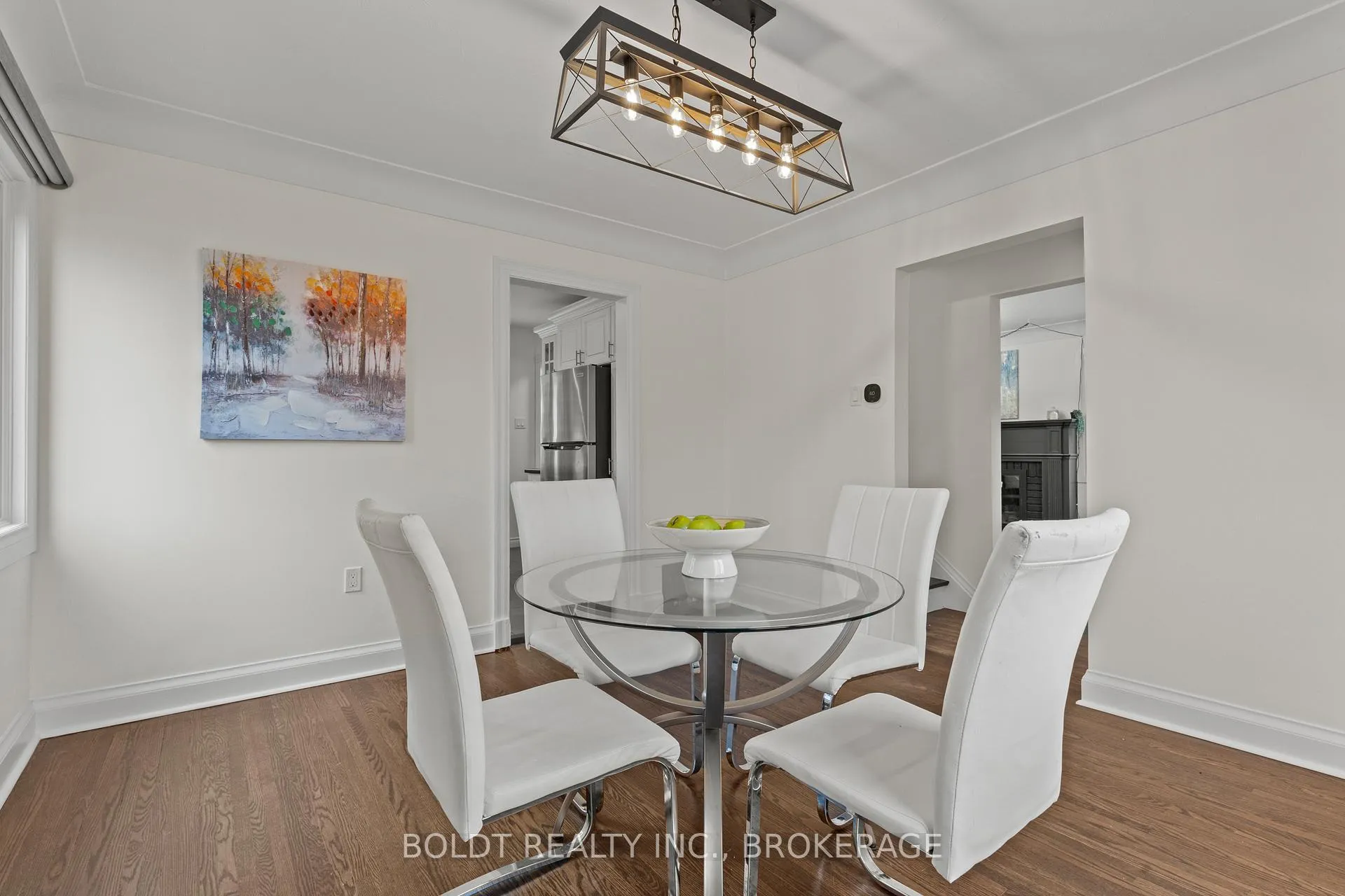 Photo 12 of 322 Queenston Street, St. Catharines, Oakdale — HOMEH