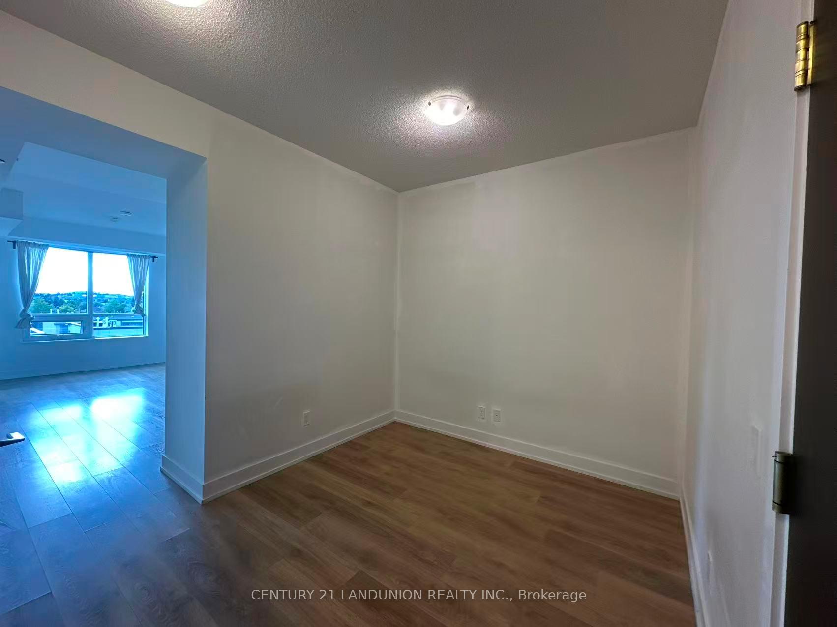Photo 10 of Unit 621W, 268 Buchanan Drive, Markham, Unionville — HOMEH