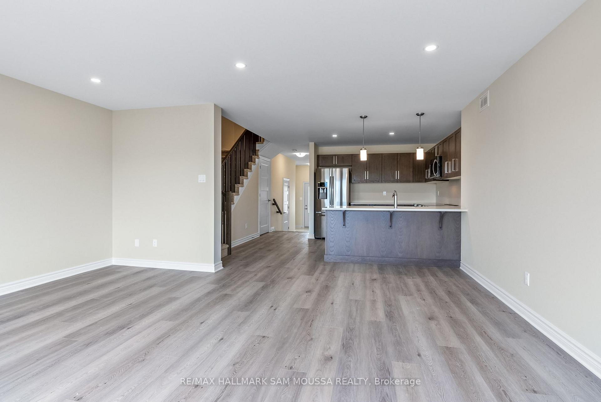 Photo 12 of 68 O'Donovan Drive, Carleton Place — HOMEH