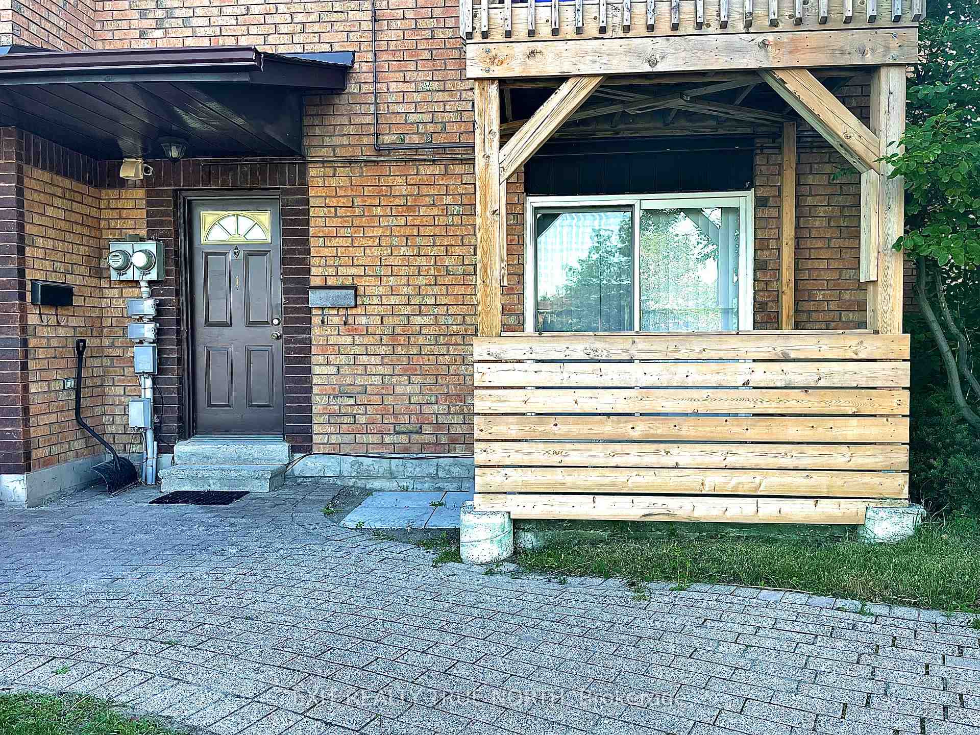 Photo 2 of Unit 1, 30 Loggers Run, Barrie, Ardagh — HOMEH