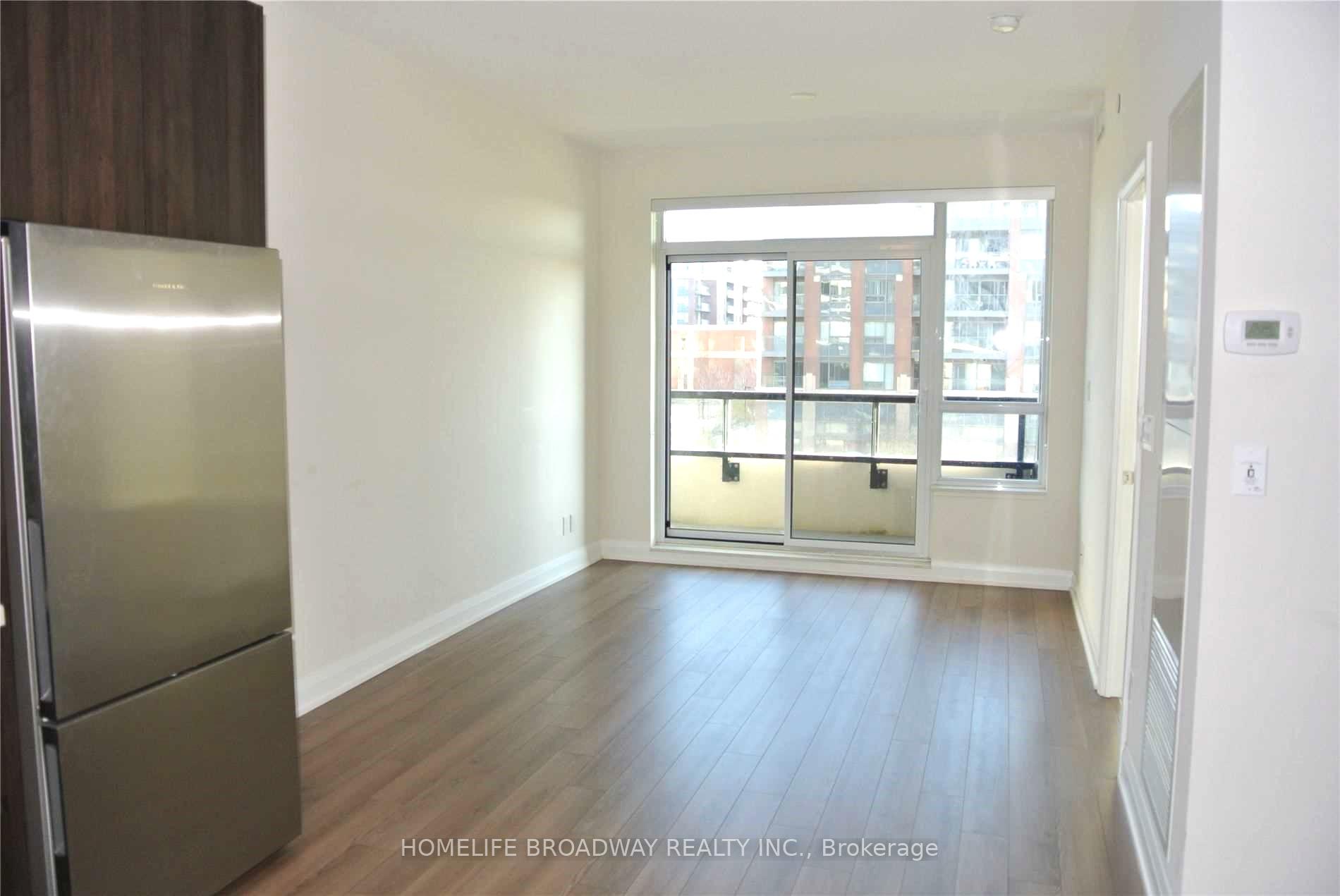 Photo 2 of Unit 308, 15 Water Walk Drive, Markham, Unionville — HOMEH