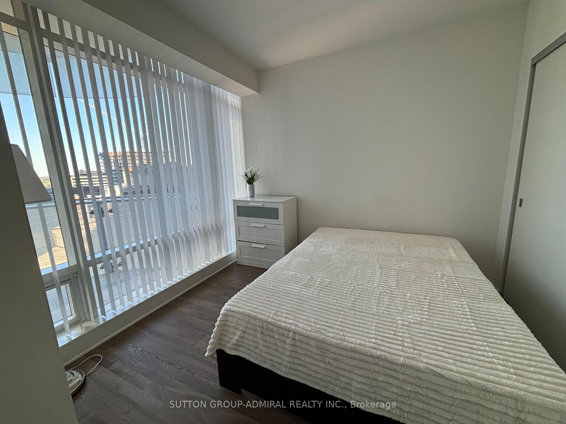 Photo 15 of Unit 1012, 1 Bloor Street E, Toronto, Church-Yonge Corridor — HOMEH