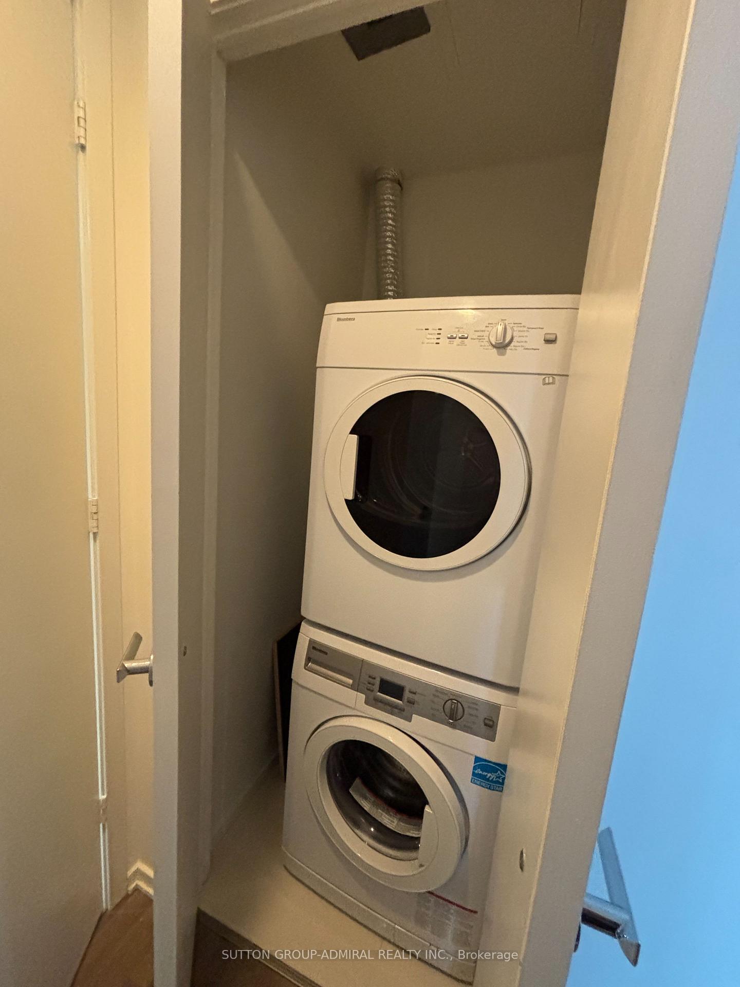 Photo 20 of Unit 1012, 1 Bloor Street E, Toronto, Church-Yonge Corridor — HOMEH