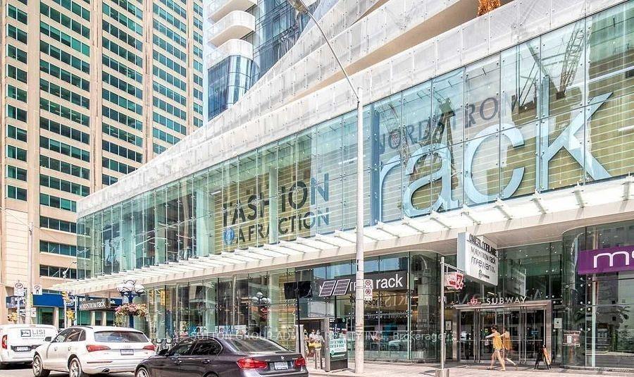 Photo 36 of Unit 1012, 1 Bloor Street E, Toronto, Church-Yonge Corridor — HOMEH