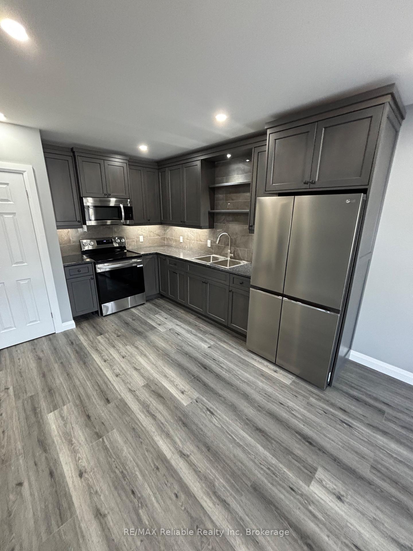 Photo 2 of Unit 206, 69 Albert Street, Central Huron, Clinton — HOMEH