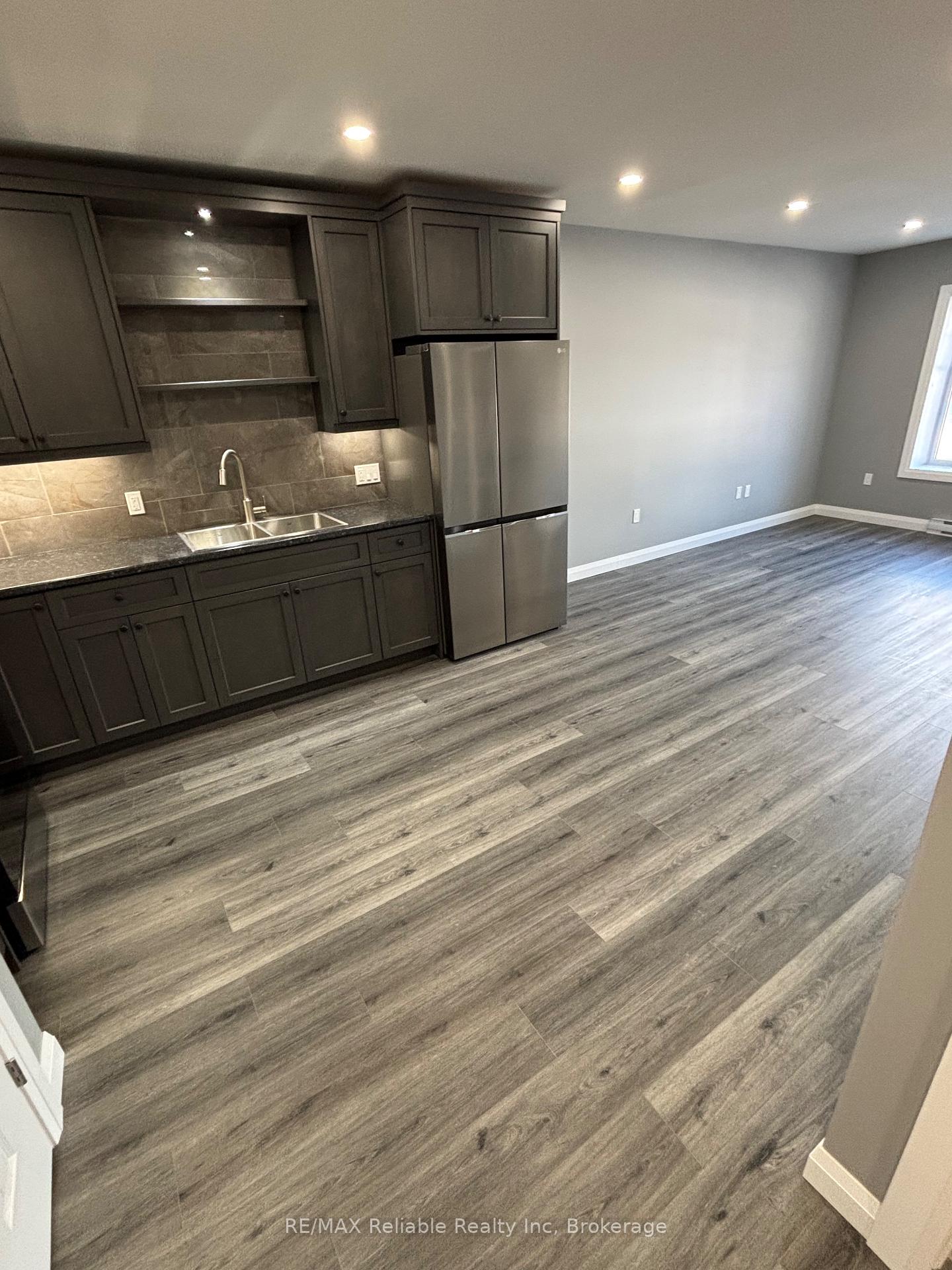 Photo 6 of Unit 206, 69 Albert Street, Central Huron, Clinton — HOMEH